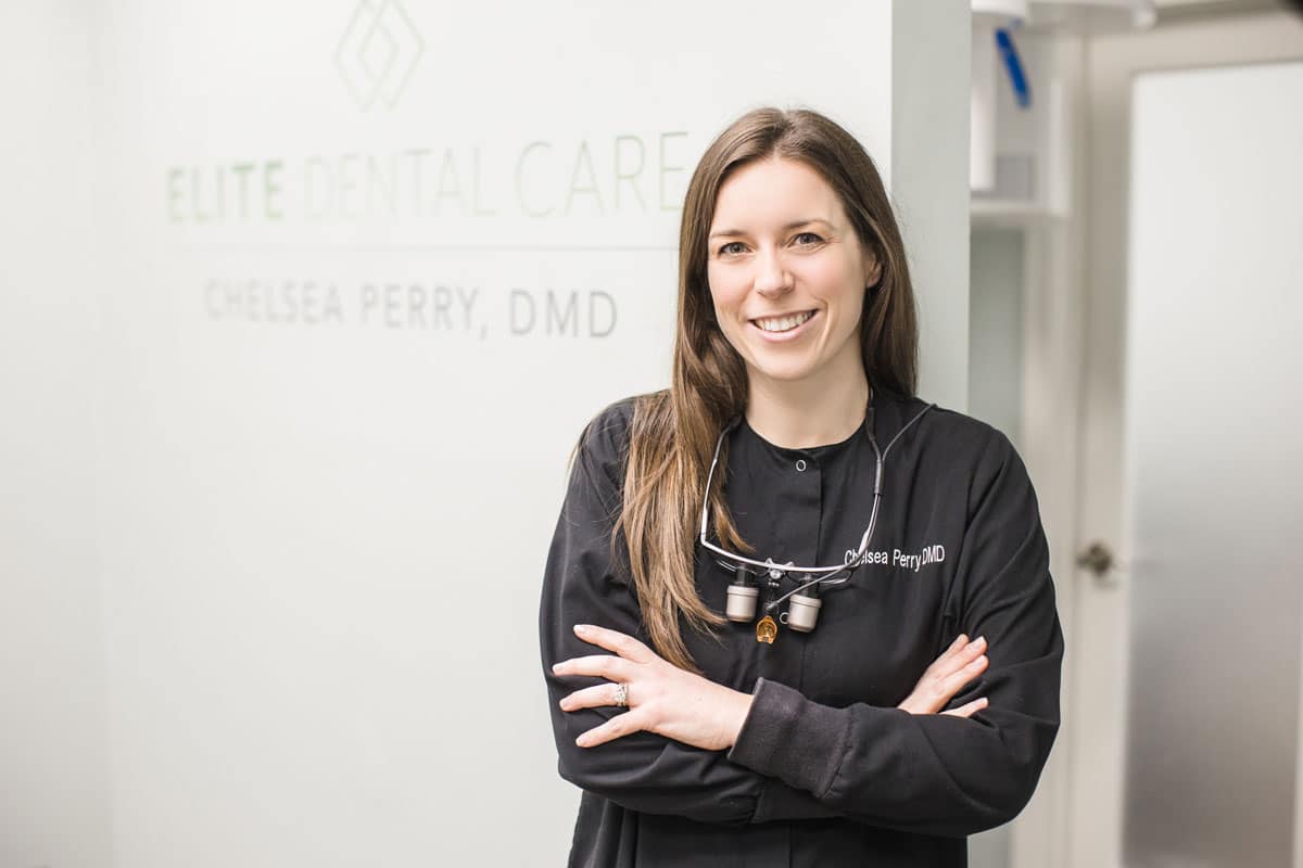 doctor chelsea perry smiling elite dental care 